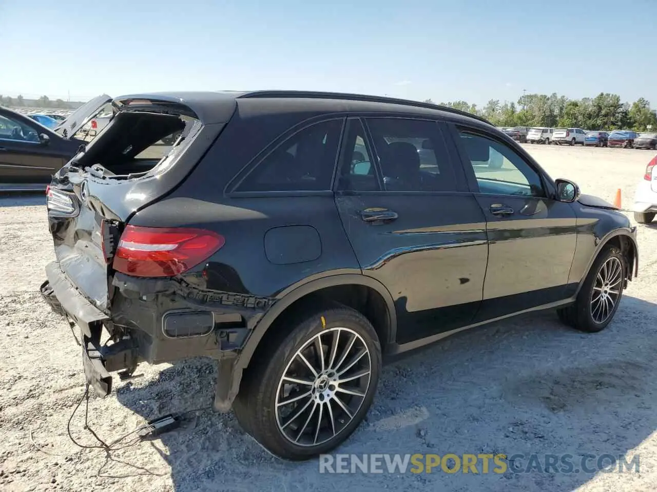 3 fotografías del automóvil dañado WDC0G4JB0KV137152 MERCEDES-BENZ GLC-CLASS 2019