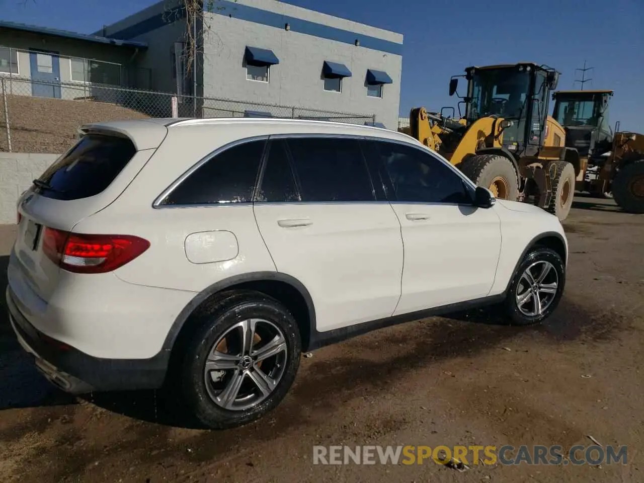 3 fotografías del automóvil dañado WDC0G4JB0KV138186 MERCEDES-BENZ GLC-CLASS 2019