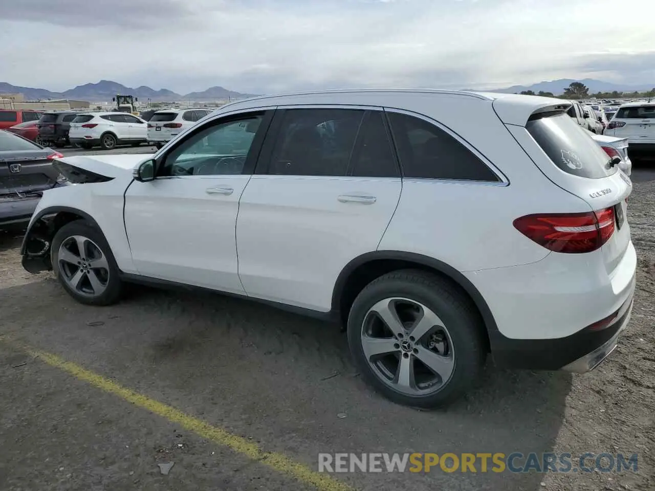 2 fotografías del automóvil dañado WDC0G4JB1KF588004 MERCEDES-BENZ GLC-CLASS 2019