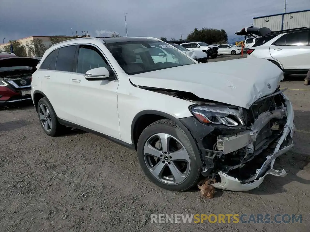 4 fotografías del automóvil dañado WDC0G4JB1KF588004 MERCEDES-BENZ GLC-CLASS 2019