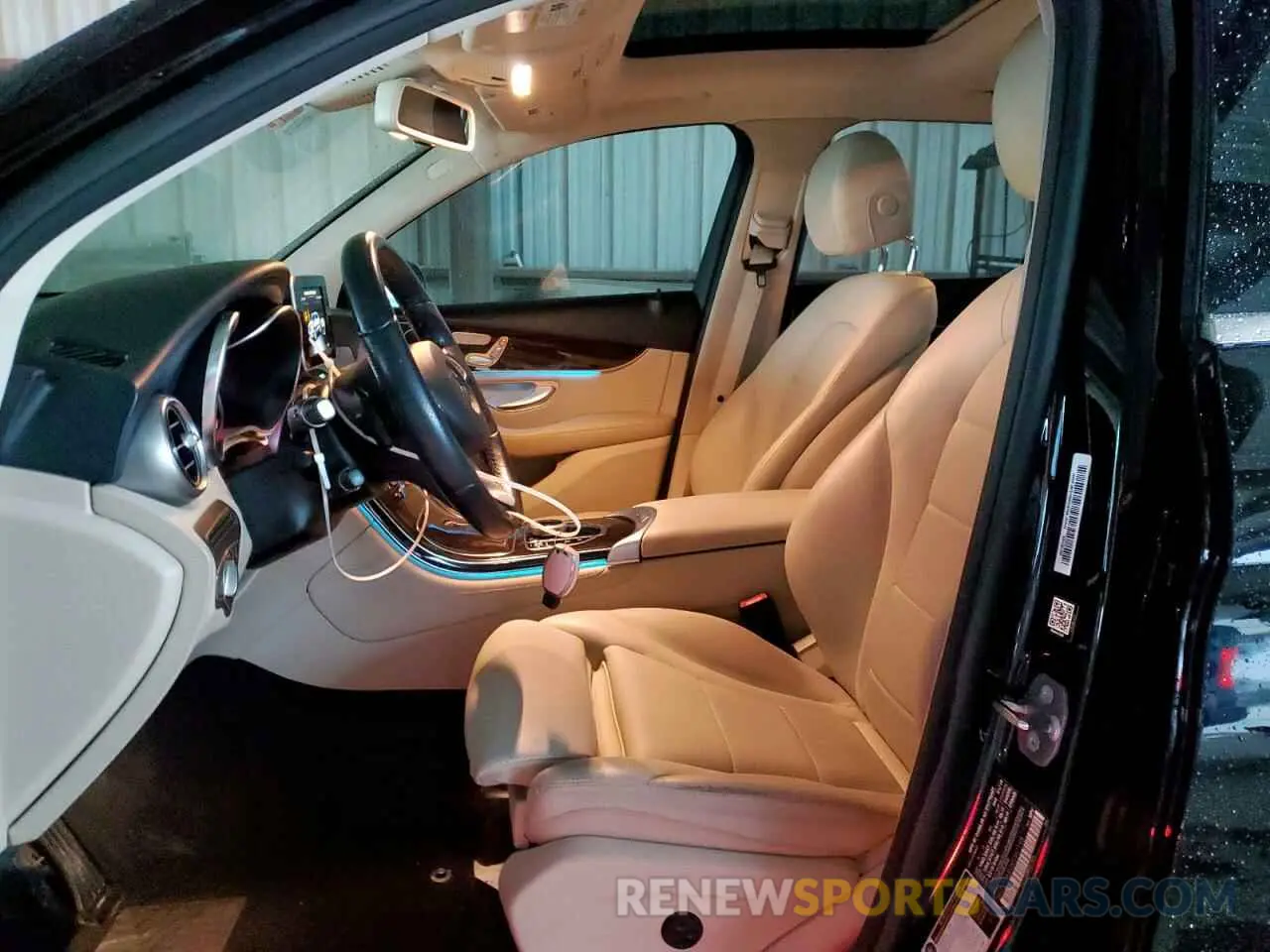7 fotografías del automóvil dañado WDC0G4JB2KF587198 MERCEDES-BENZ GLC-CLASS 2019