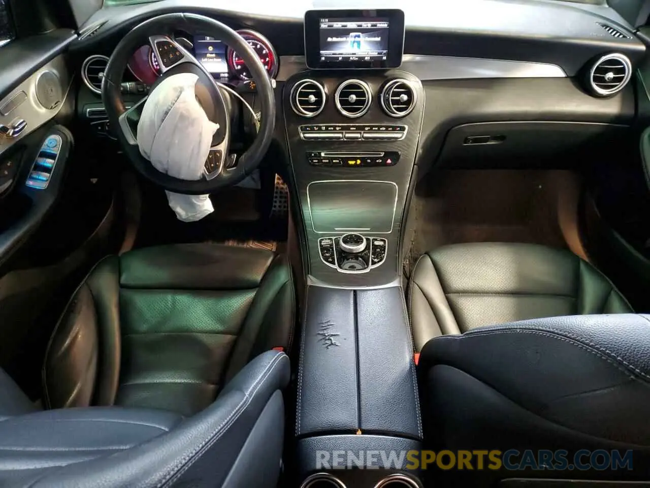 8 fotografías del automóvil dañado WDC0G4JB3KV119678 MERCEDES-BENZ GLC-CLASS 2019