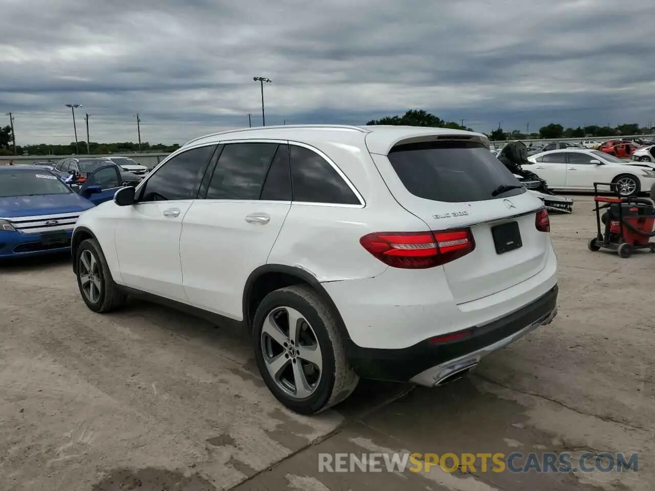 2 fotografías del automóvil dañado WDC0G4JB6KF506798 MERCEDES-BENZ GLC-CLASS 2019