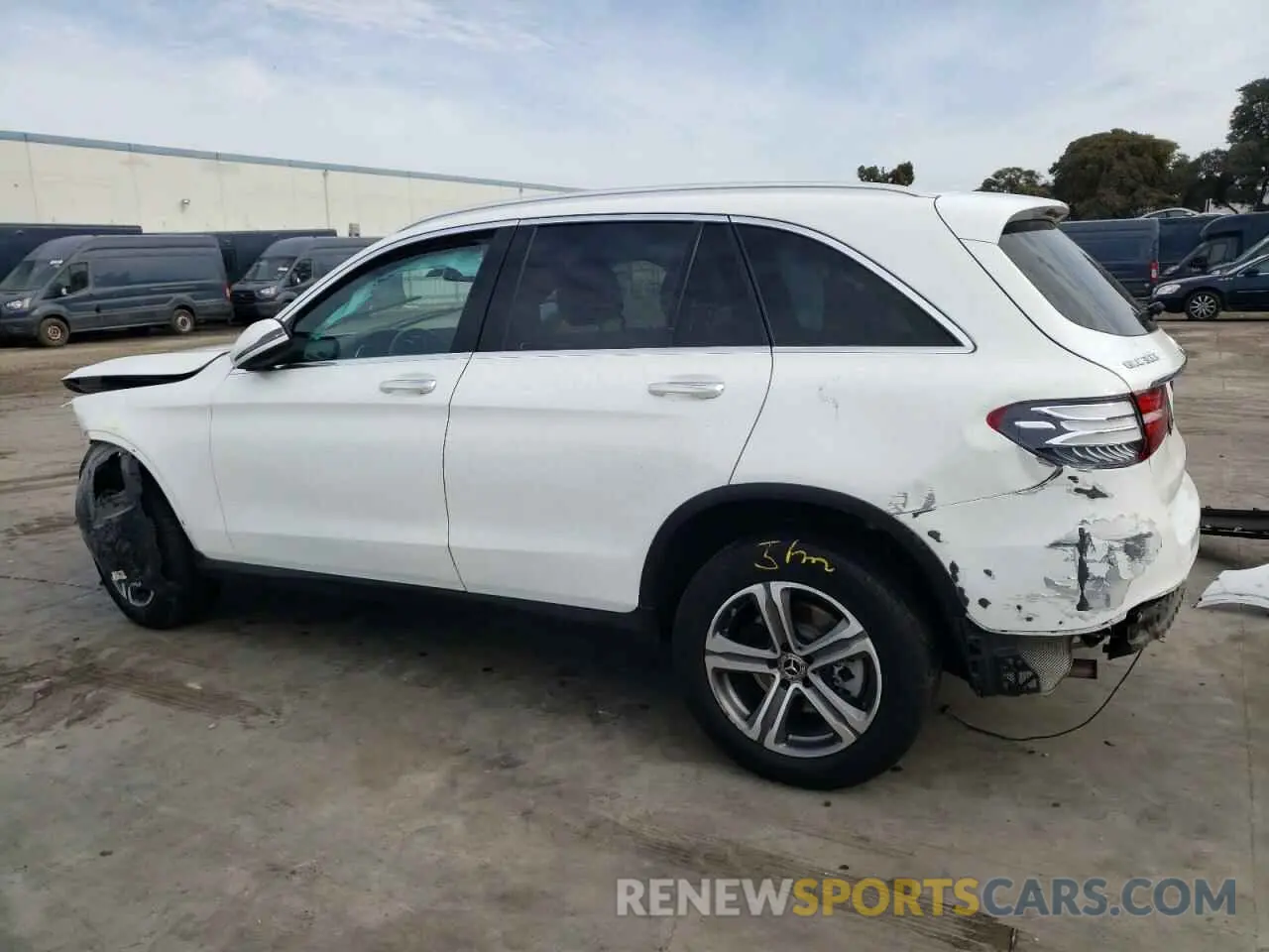 2 fotografías del automóvil dañado WDC0G4JB6KF668057 MERCEDES-BENZ GLC-CLASS 2019