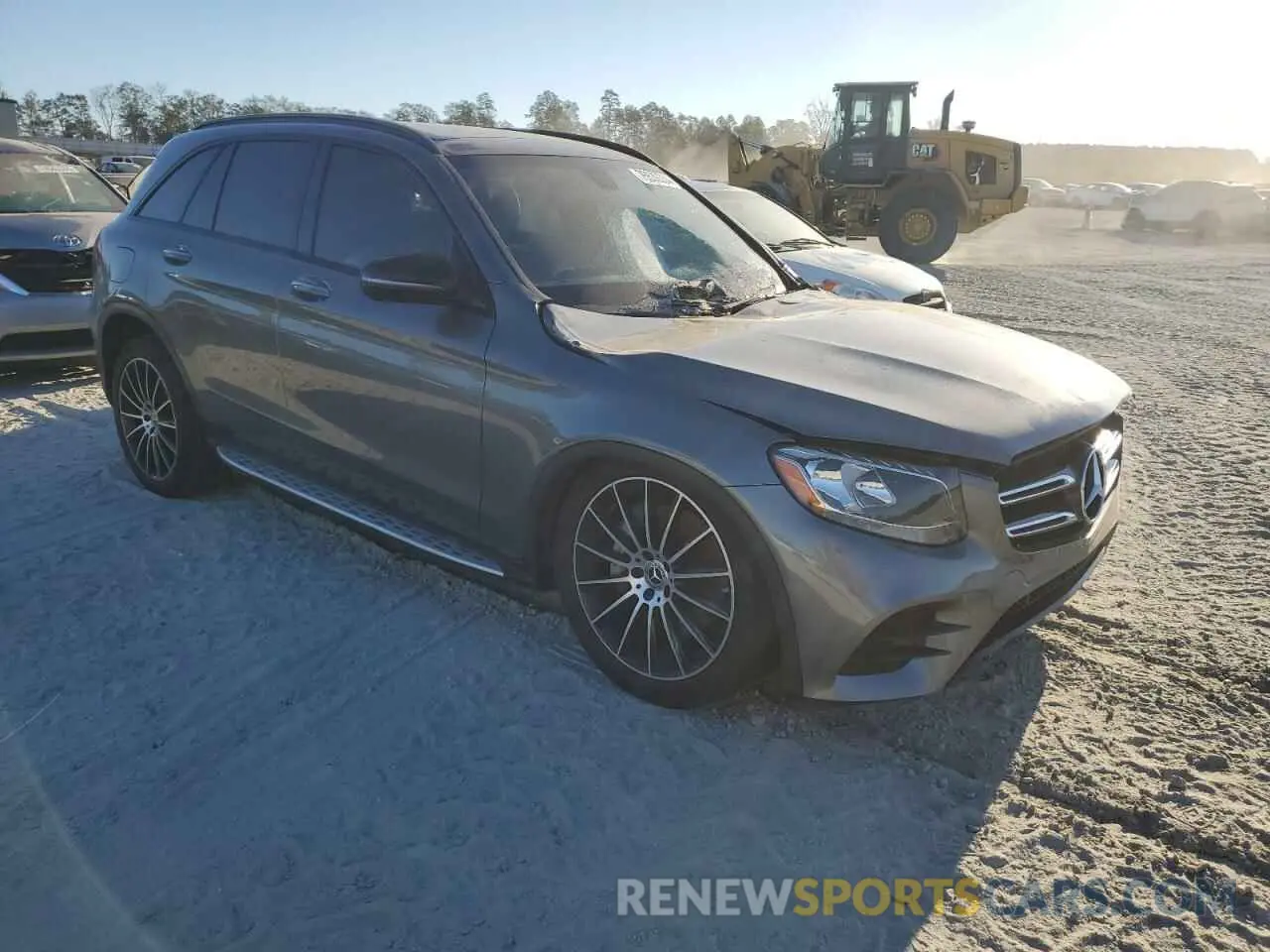 4 fotografías del automóvil dañado WDC0G4JB6KV122350 MERCEDES-BENZ GLC-CLASS 2019