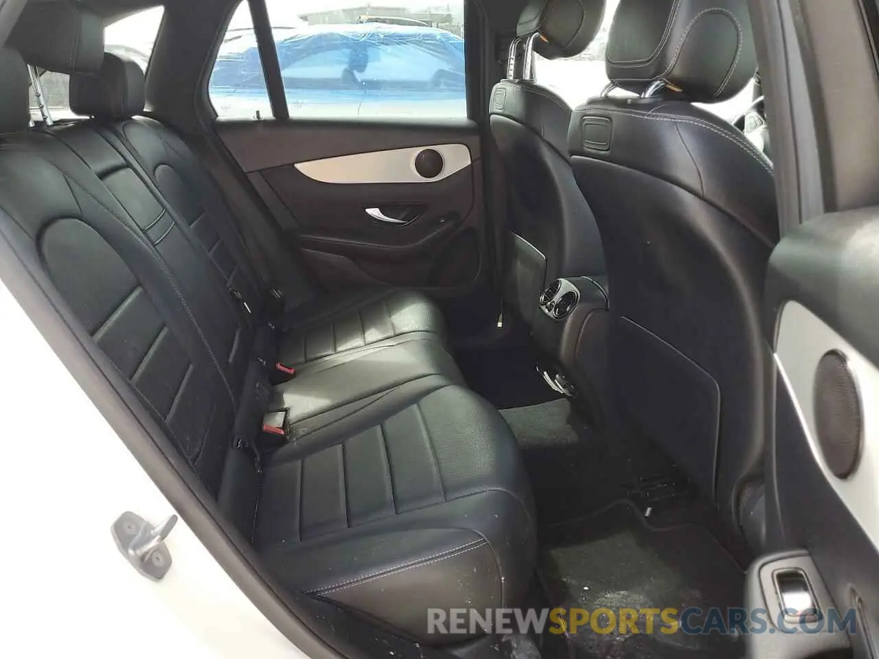 11 fotografías del automóvil dañado WDC0G4JB6KV136135 MERCEDES-BENZ GLC-CLASS 2019