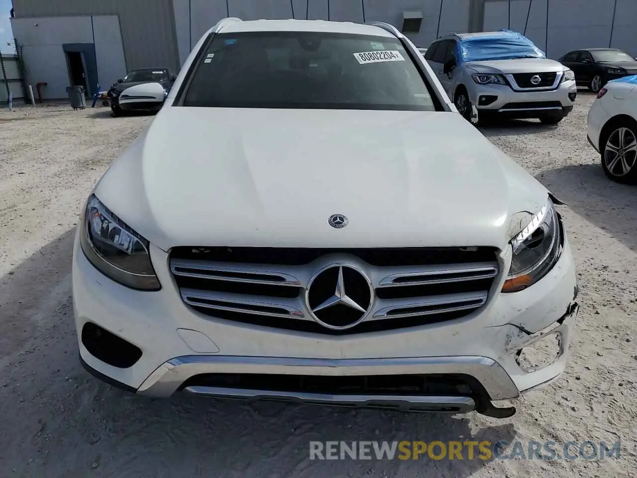 5 fotografías del automóvil dañado WDC0G4JB6KV136135 MERCEDES-BENZ GLC-CLASS 2019