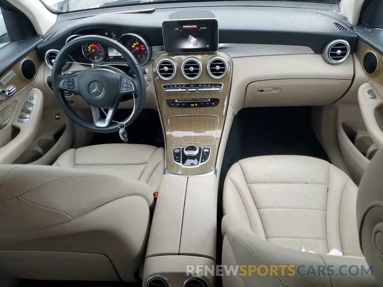 8 fotografías del automóvil dañado WDC0G4JB7KV145040 MERCEDES-BENZ GLC-CLASS 2019