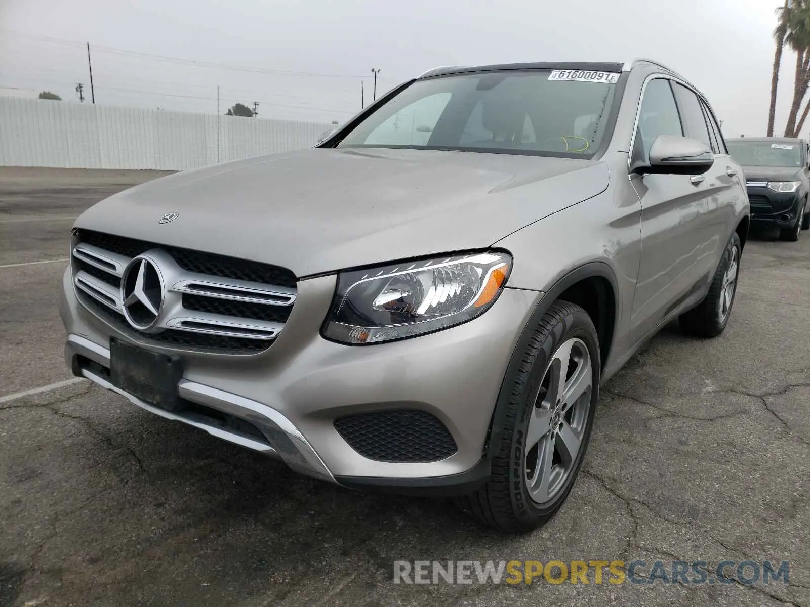 2 fotografías del automóvil dañado WDC0G4JB7KV160198 MERCEDES-BENZ GLC-CLASS 2019