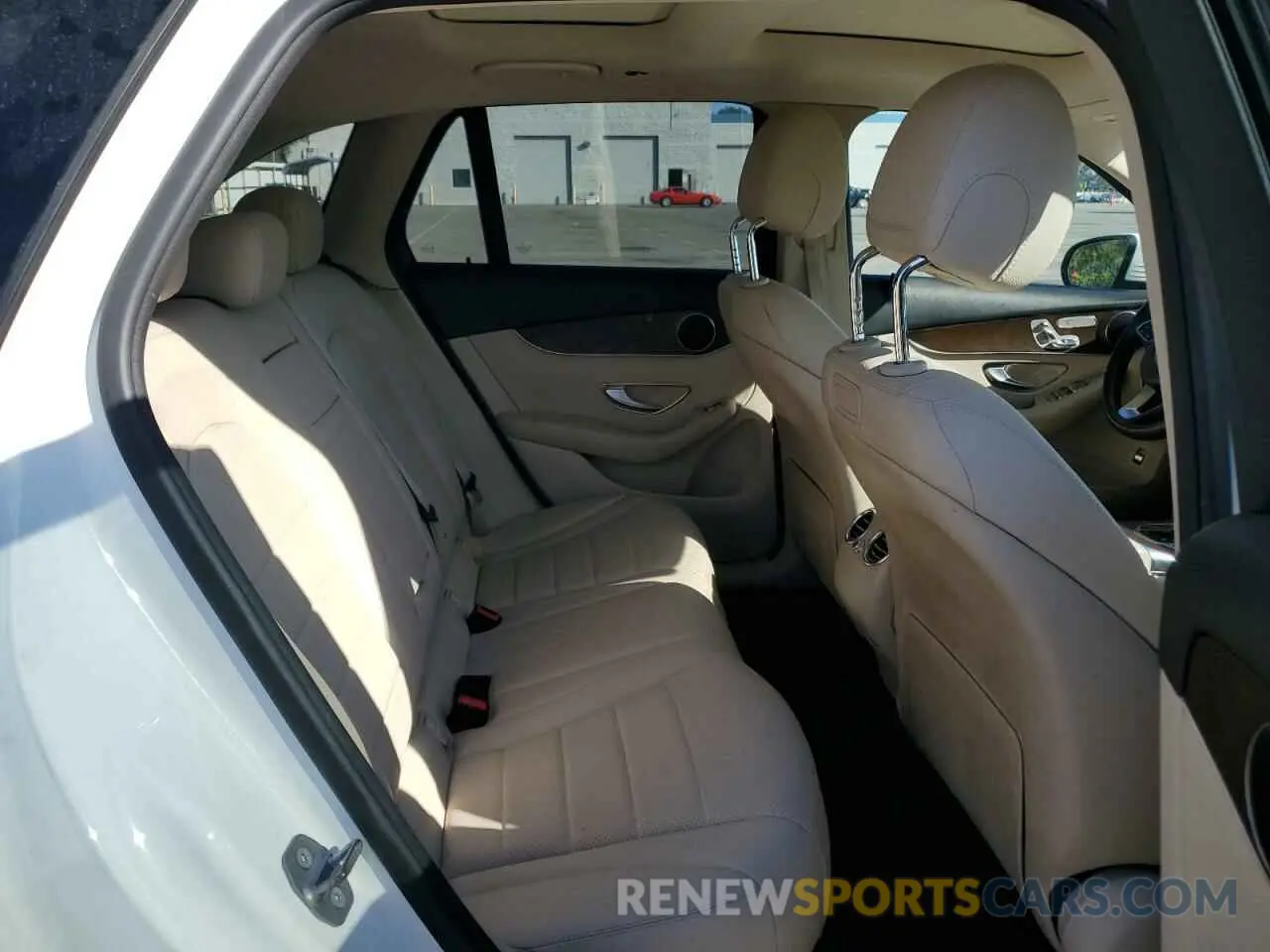 10 fotografías del automóvil dañado WDC0G4JB8K1000807 MERCEDES-BENZ GLC-CLASS 2019