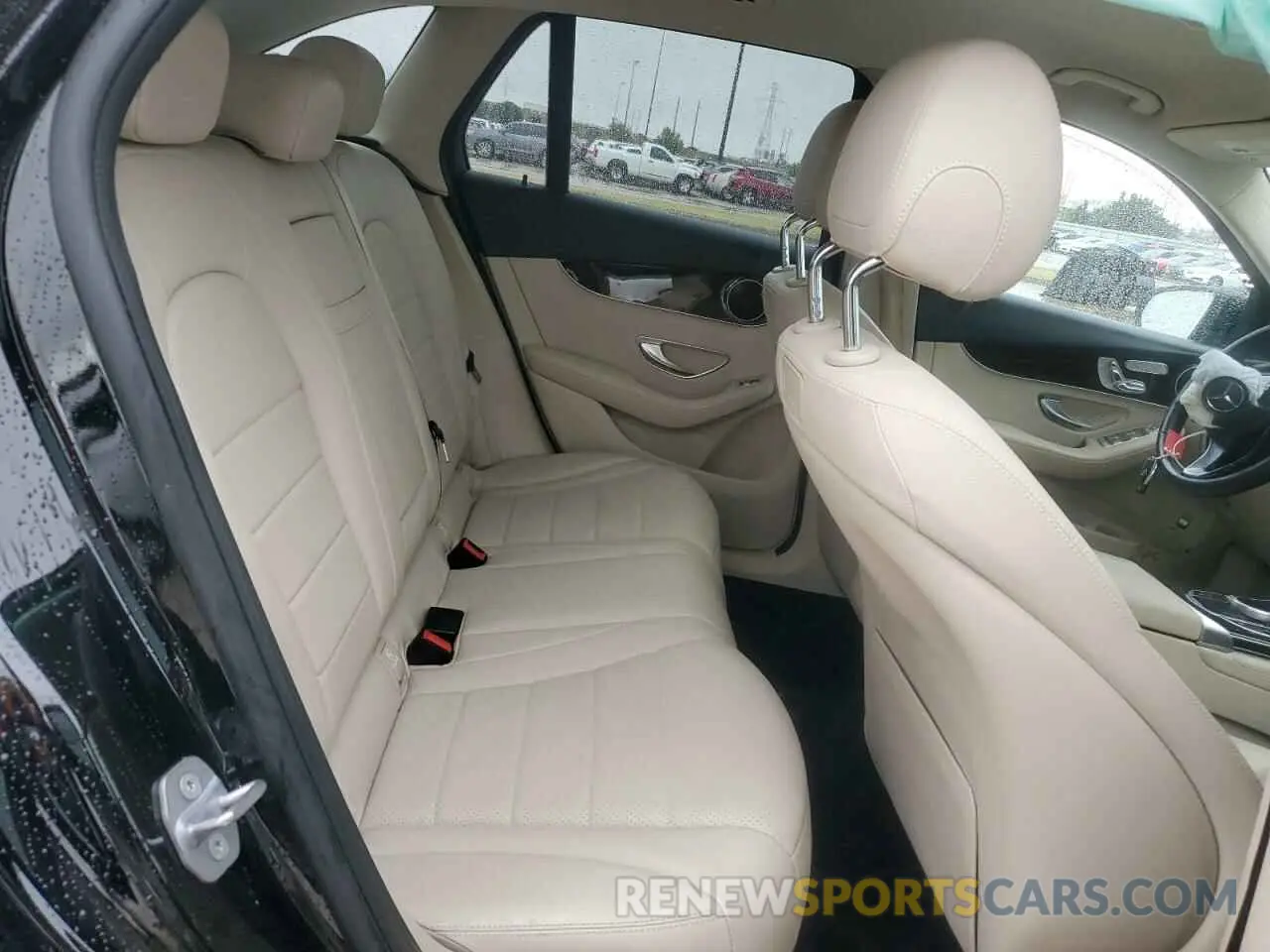 12 fotografías del automóvil dañado WDC0G4JB8KV133267 MERCEDES-BENZ GLC-CLASS 2019