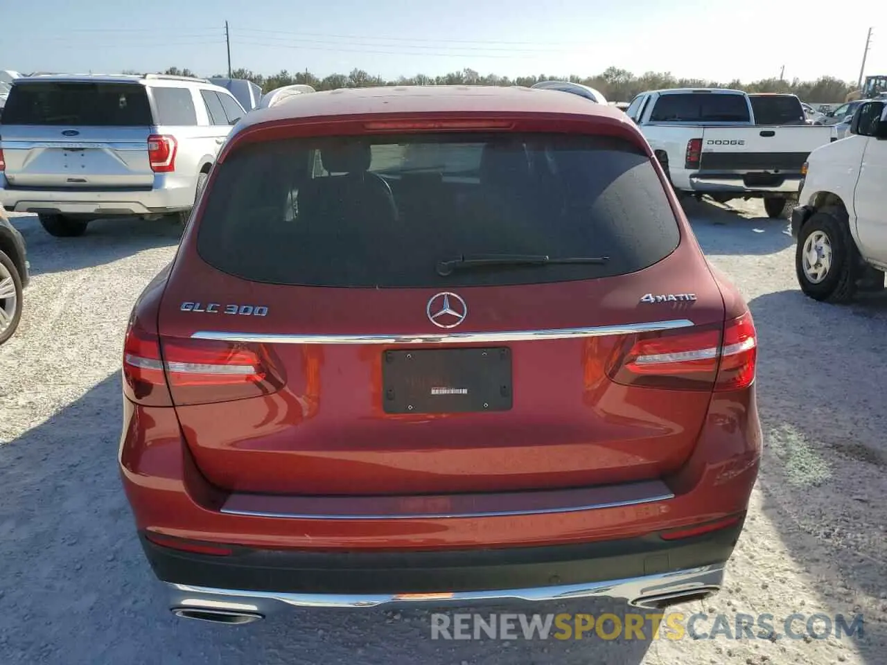 6 fotografías del automóvil dañado WDC0G4JB8KV181643 MERCEDES-BENZ GLC-CLASS 2019