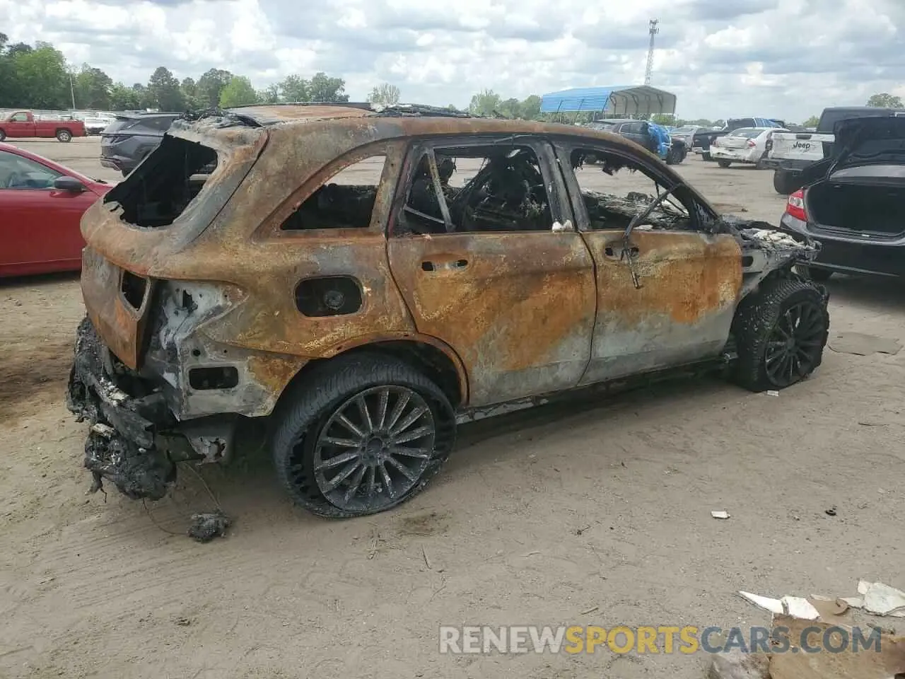 3 fotografías del automóvil dañado WDC0G4JB8KV196367 MERCEDES-BENZ GLC-CLASS 2019