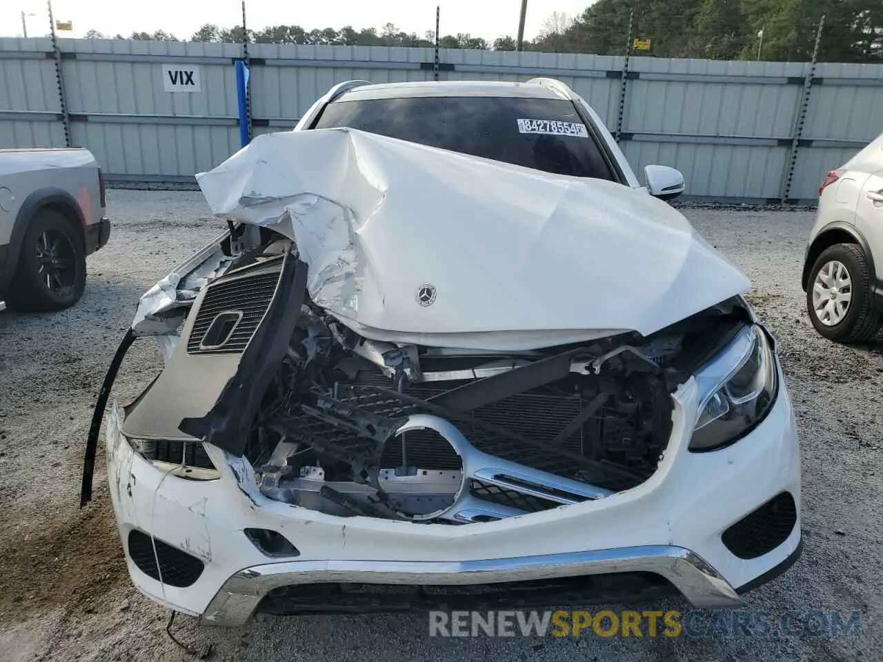 5 fotografías del automóvil dañado WDC0G4JB9KF611819 MERCEDES-BENZ GLC-CLASS 2019