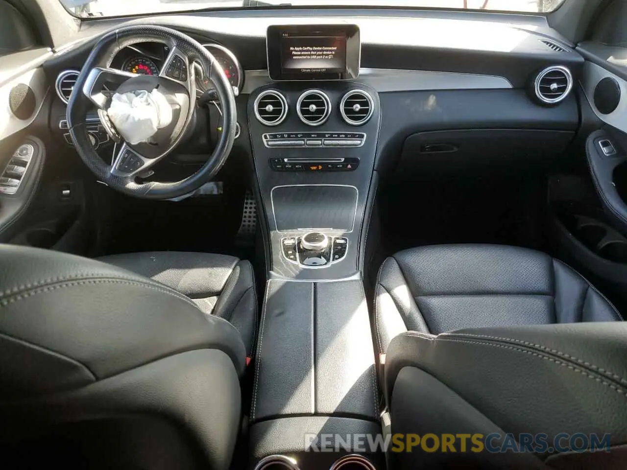 8 fotografías del automóvil dañado WDC0G4JB9KV149395 MERCEDES-BENZ GLC-CLASS 2019
