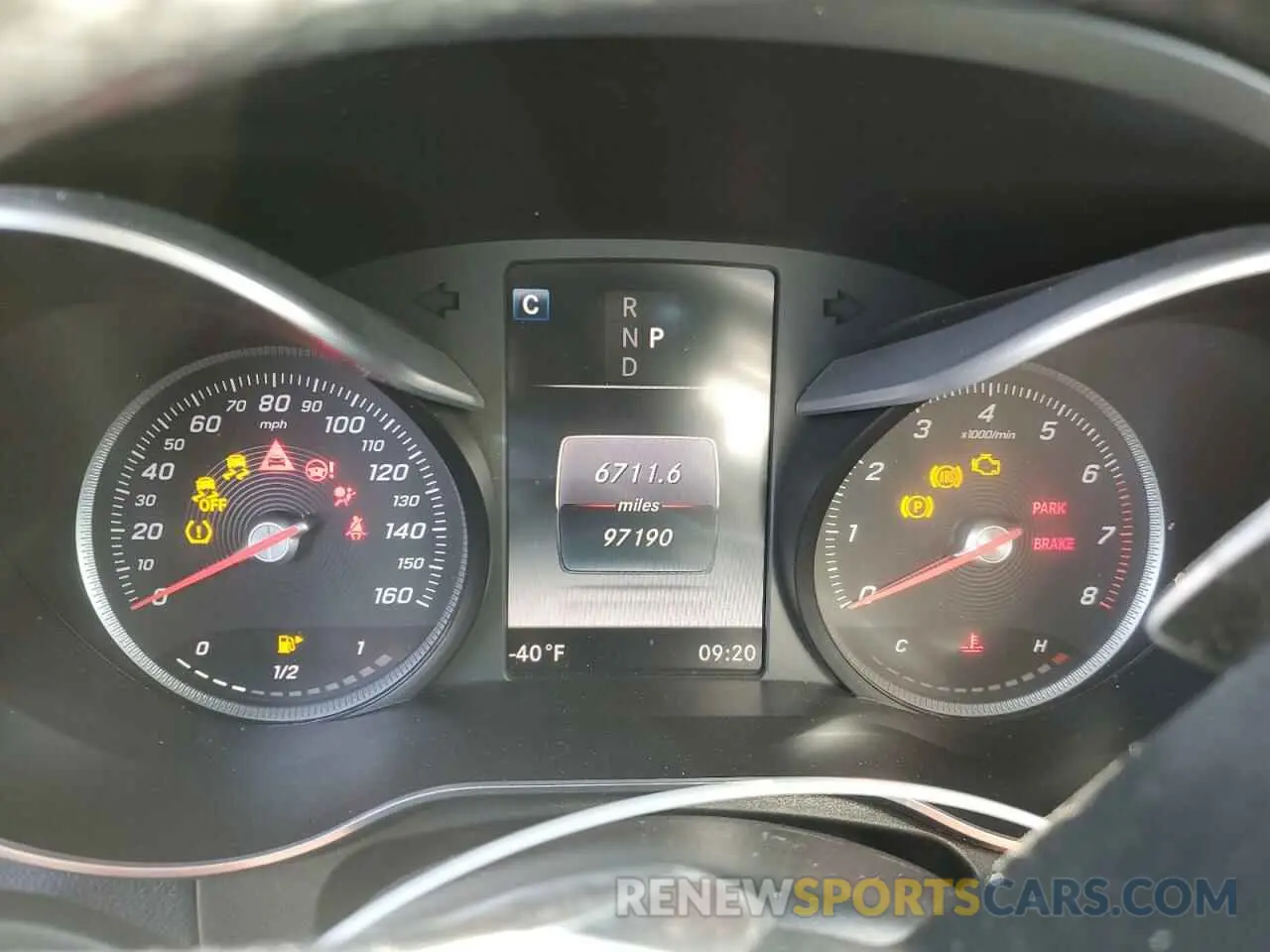 9 fotografías del automóvil dañado WDC0G4JB9KV149395 MERCEDES-BENZ GLC-CLASS 2019