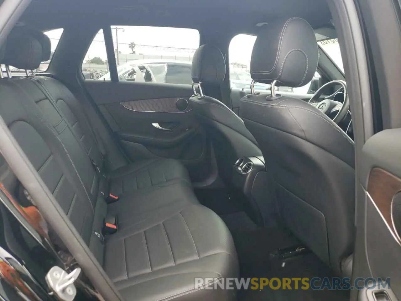 11 fotografías del automóvil dañado WDC0G4JBXKV180154 MERCEDES-BENZ GLC-CLASS 2019