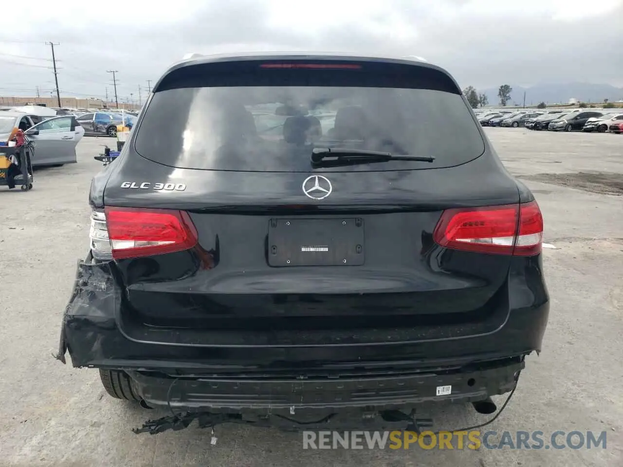 6 fotografías del automóvil dañado WDC0G4JBXKV180154 MERCEDES-BENZ GLC-CLASS 2019