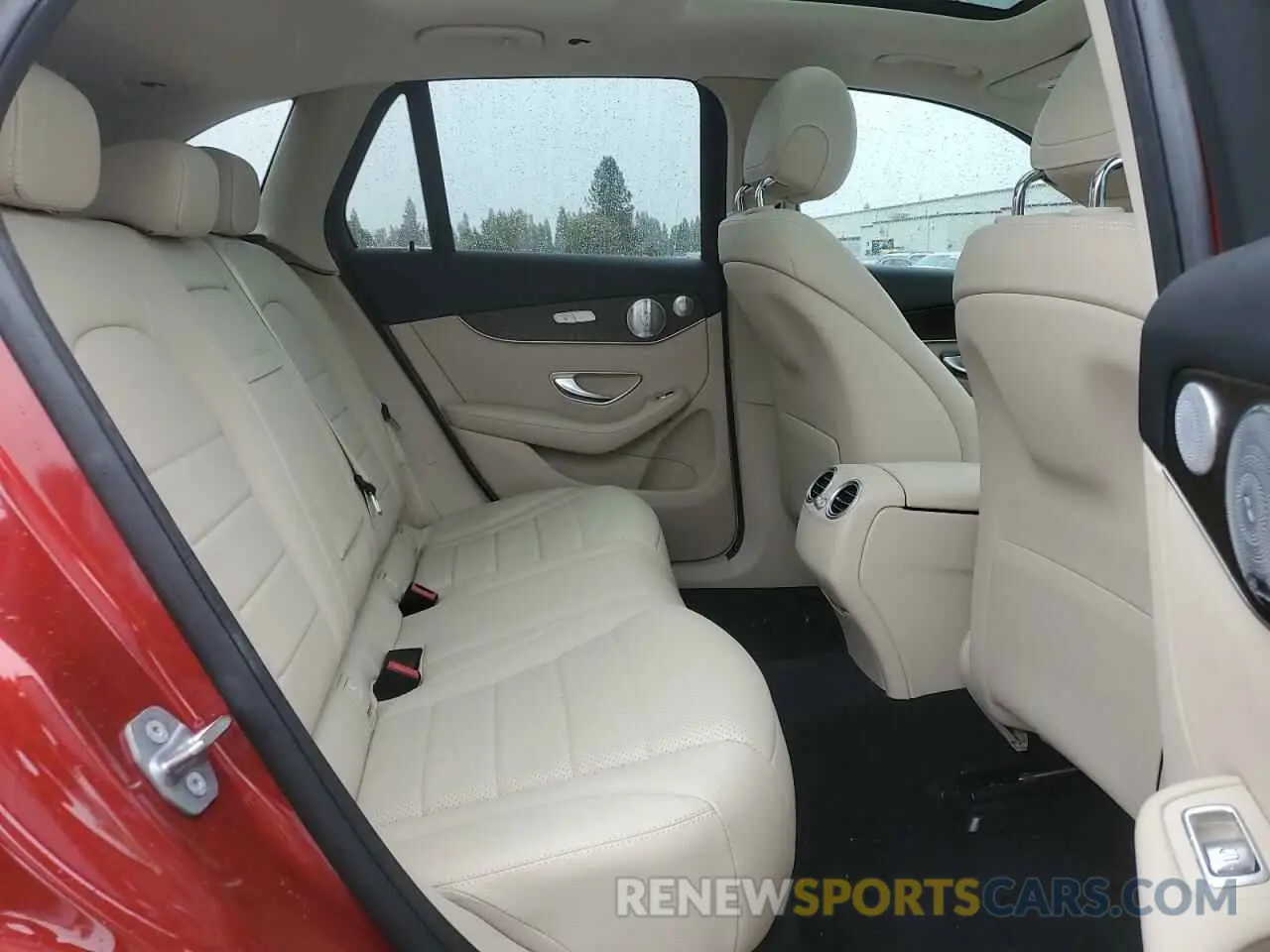 10 fotografías del automóvil dañado WDC0G4KB1KV171812 MERCEDES-BENZ GLC-CLASS 2019