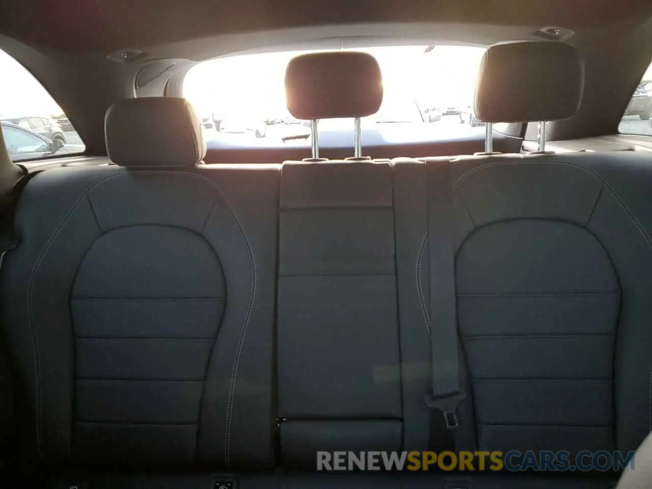 10 fotografías del automóvil dañado WDC0G4KB2KV119329 MERCEDES-BENZ GLC-CLASS 2019