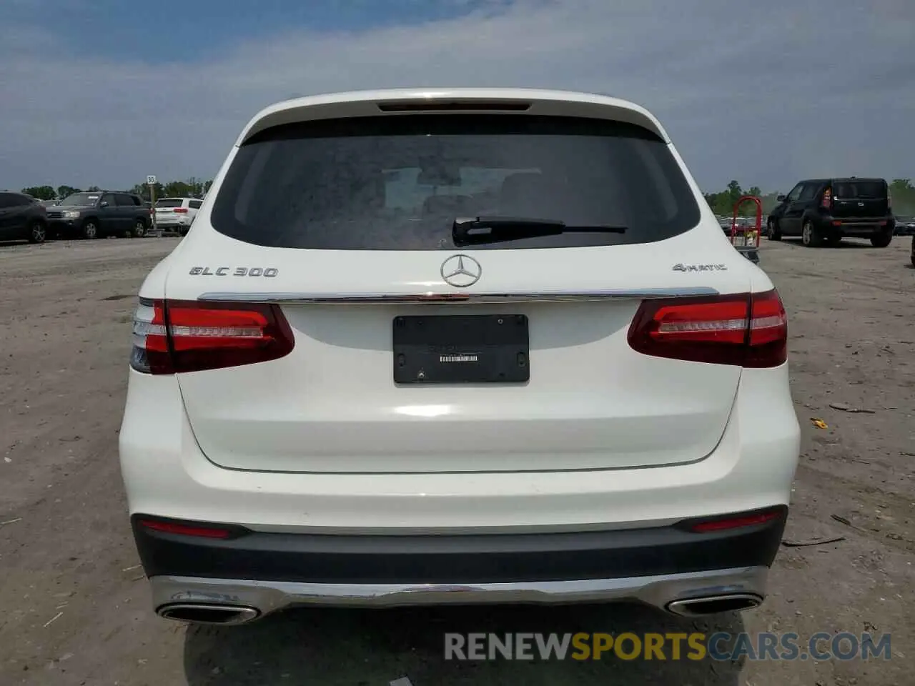 6 fotografías del automóvil dañado WDC0G4KB2KV178879 MERCEDES-BENZ GLC-CLASS 2019
