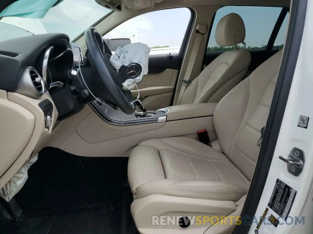 7 fotografías del automóvil dañado WDC0G4KB2KV178879 MERCEDES-BENZ GLC-CLASS 2019