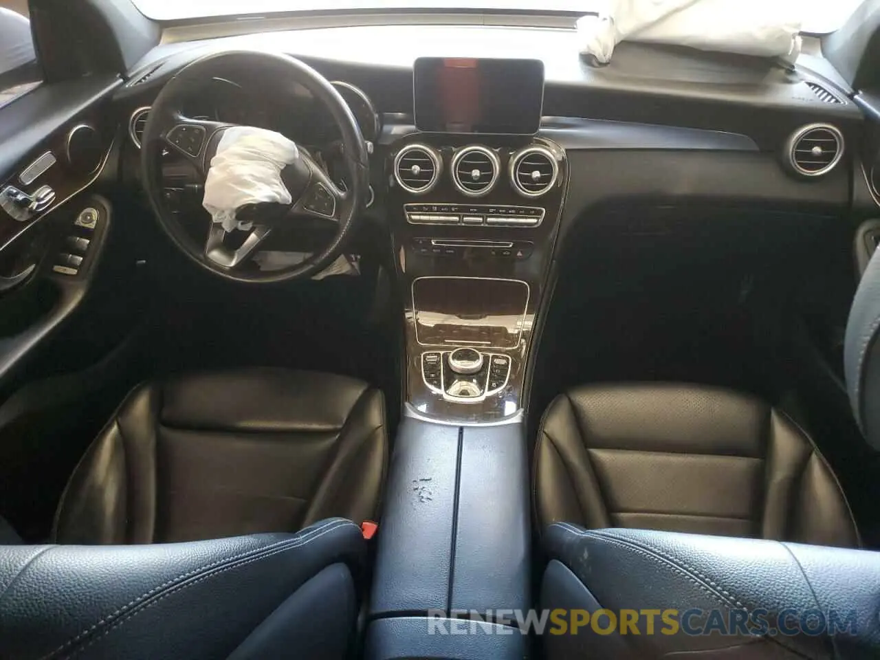 8 fotografías del automóvil dañado WDC0G4KB3KF570747 MERCEDES-BENZ GLC-CLASS 2019