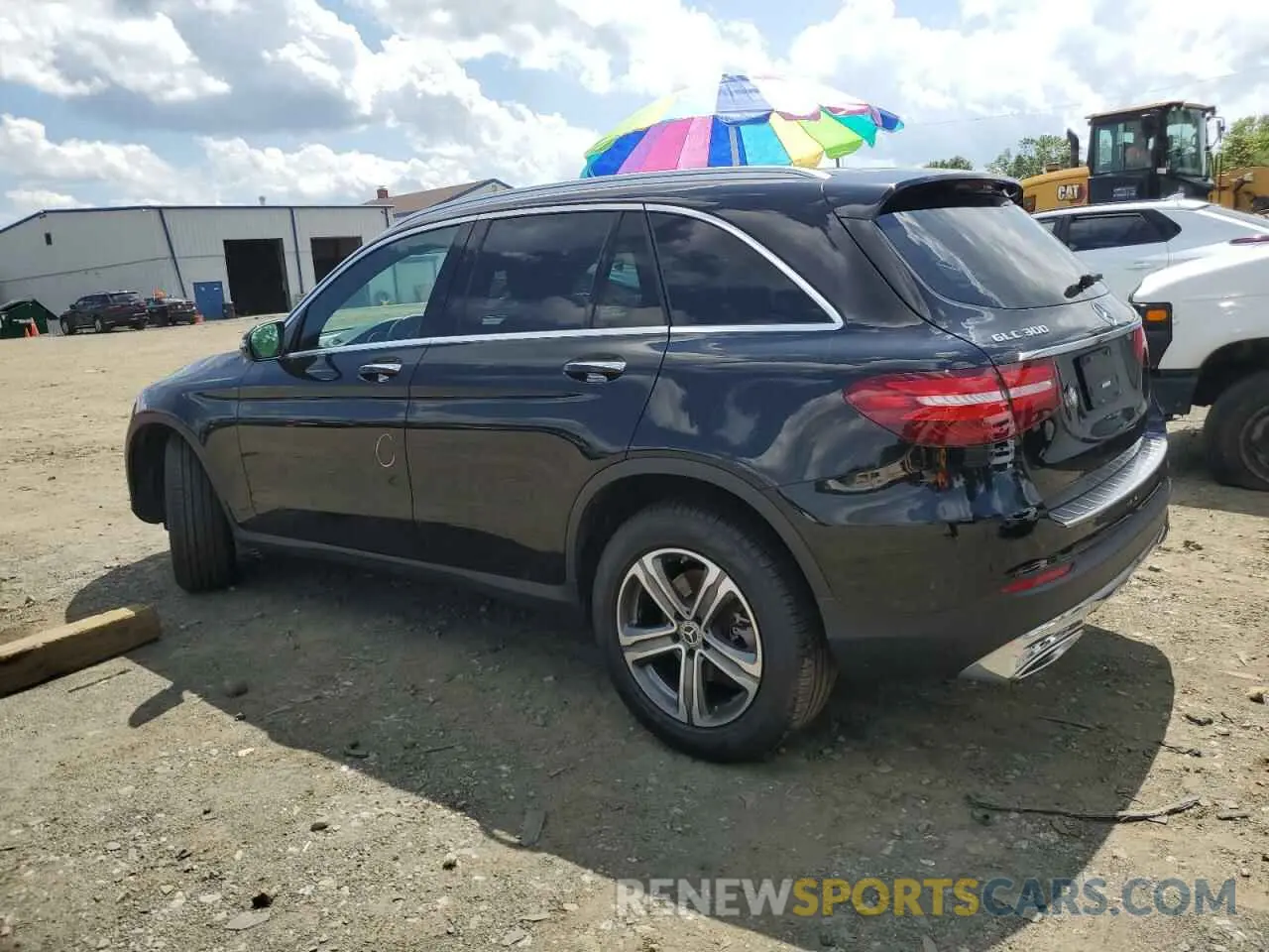 2 fotografías del automóvil dañado WDC0G4KB3KF667107 MERCEDES-BENZ GLC-CLASS 2019