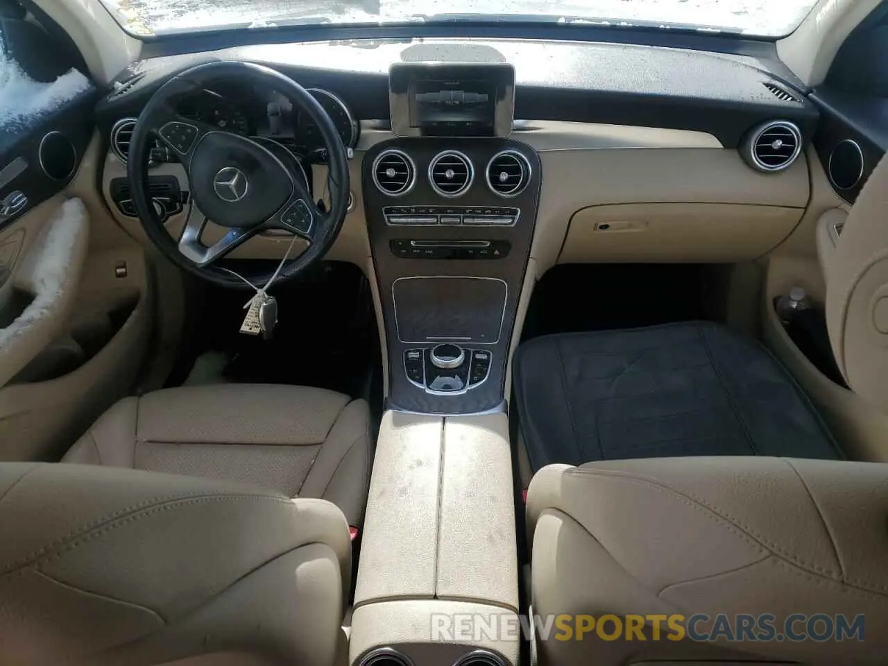 8 fotografías del automóvil dañado WDC0G4KB3KV134101 MERCEDES-BENZ GLC-CLASS 2019