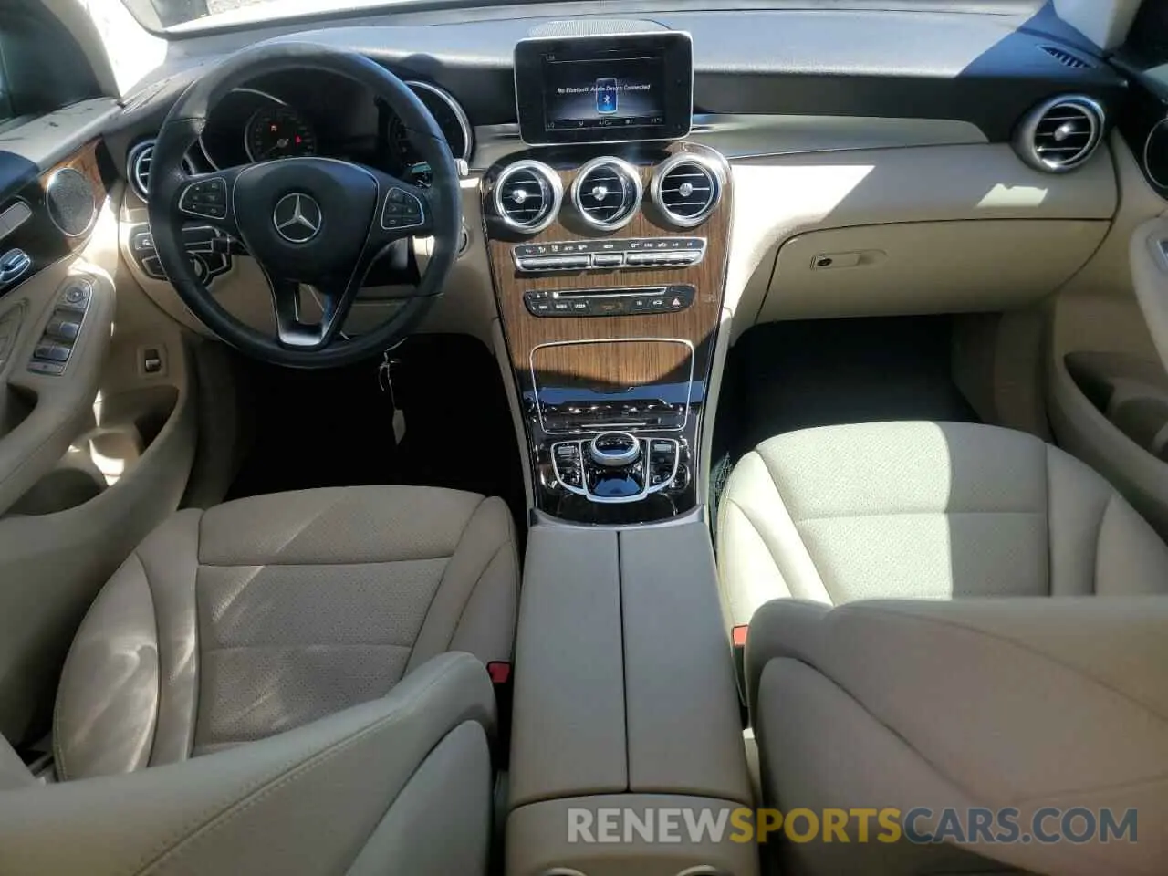 8 fotografías del automóvil dañado WDC0G4KB3KV148578 MERCEDES-BENZ GLC-CLASS 2019