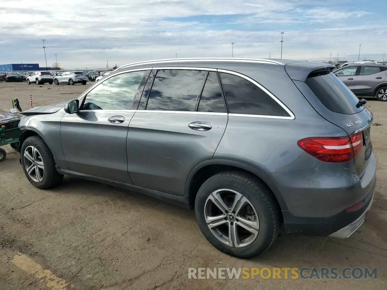 2 fotografías del automóvil dañado WDC0G4KB4KF576993 MERCEDES-BENZ GLC-CLASS 2019