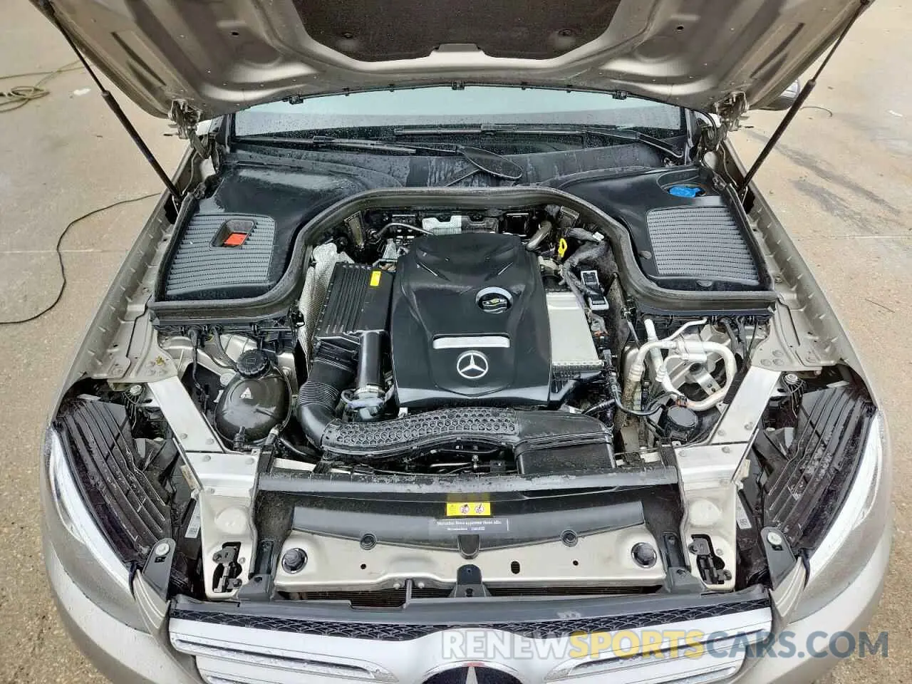 12 fotografías del automóvil dañado WDC0G4KB4KF642717 MERCEDES-BENZ GLC-CLASS 2019