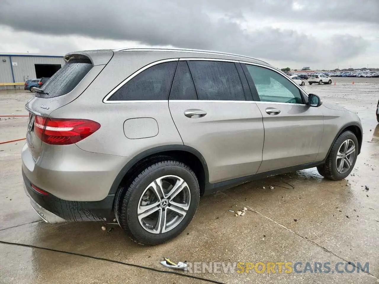 3 fotografías del automóvil dañado WDC0G4KB4KF642717 MERCEDES-BENZ GLC-CLASS 2019
