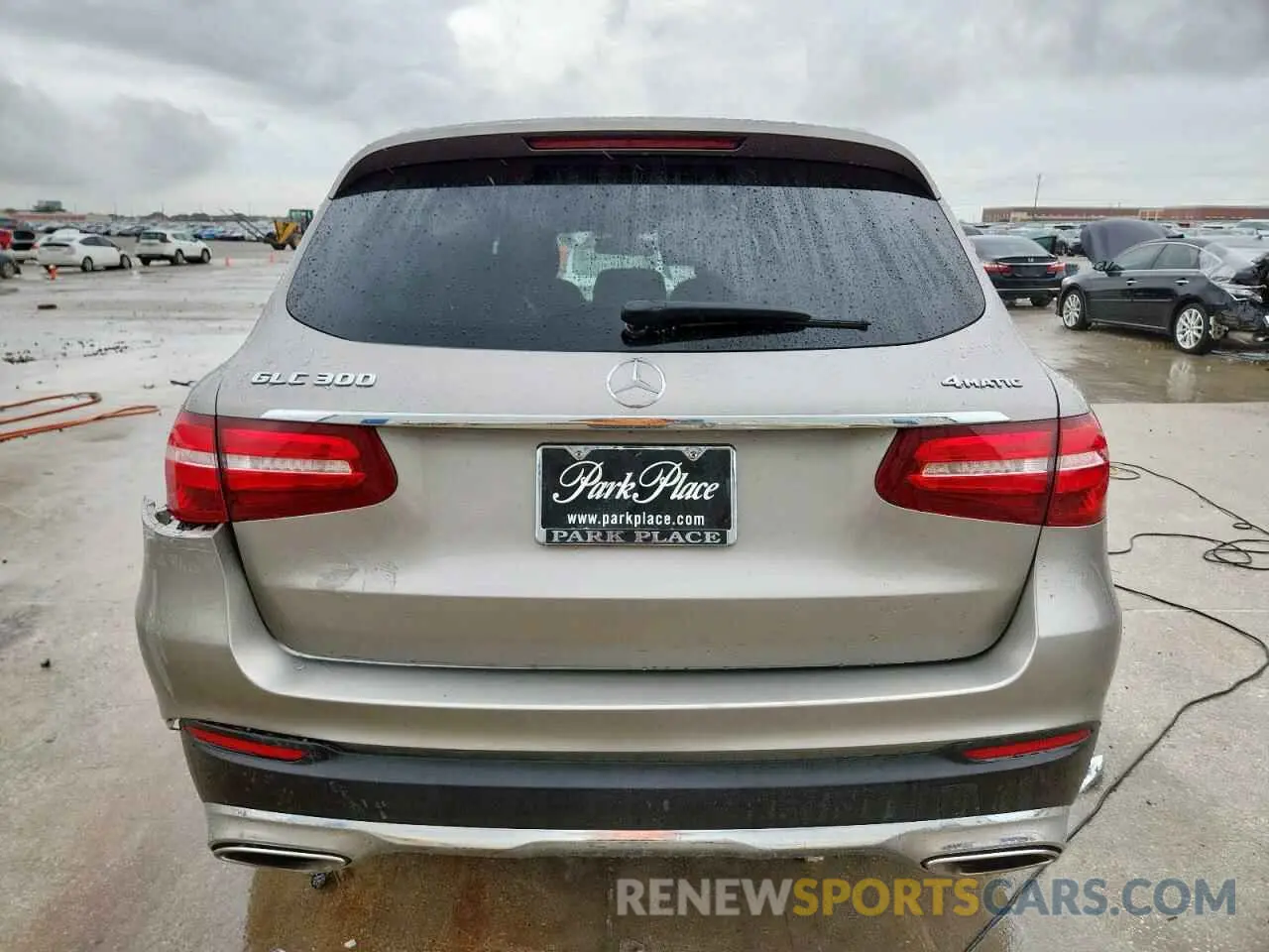 6 fotografías del automóvil dañado WDC0G4KB4KF642717 MERCEDES-BENZ GLC-CLASS 2019