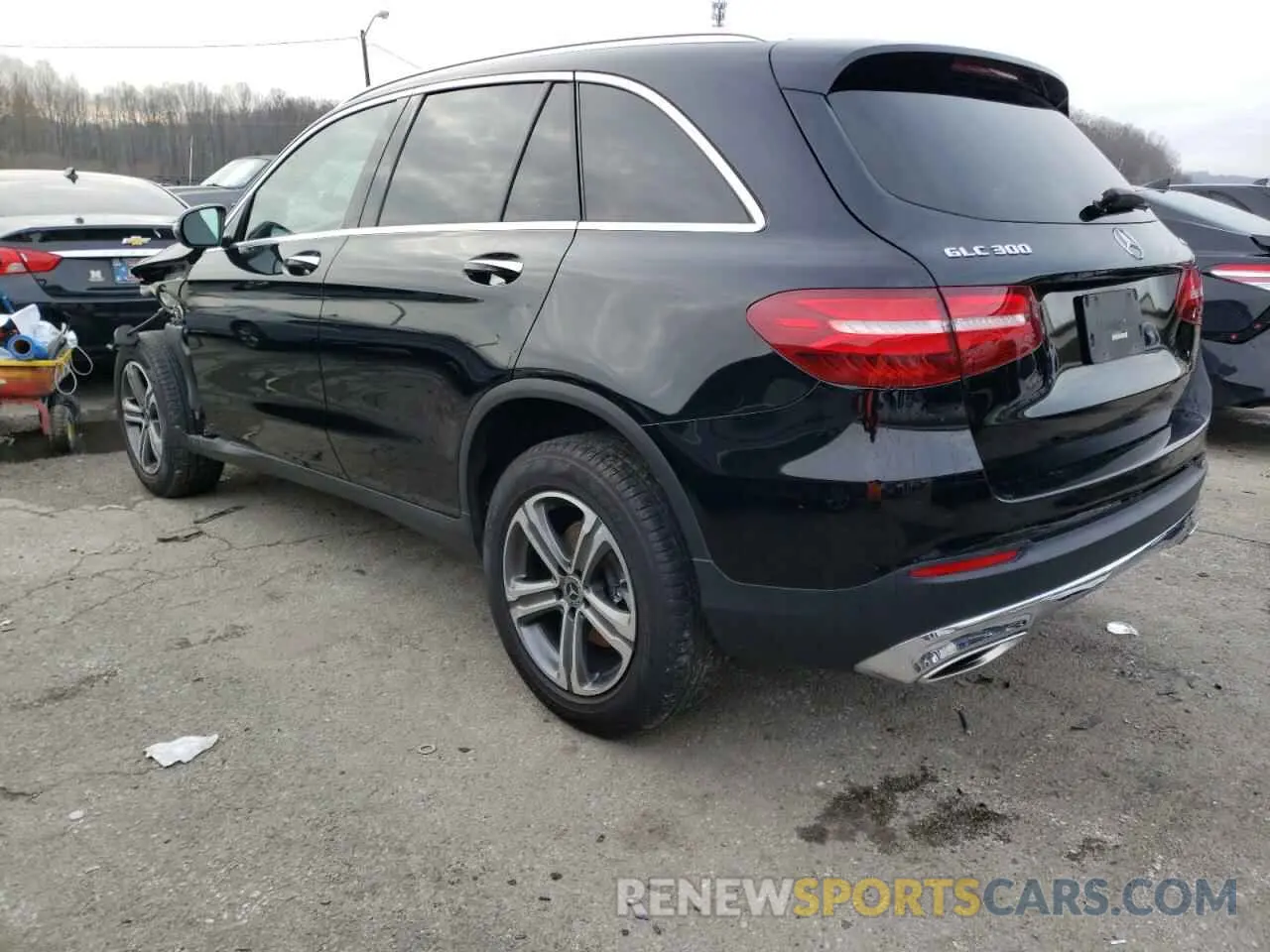 2 fotografías del automóvil dañado WDC0G4KB4KF655192 MERCEDES-BENZ GLC-CLASS 2019
