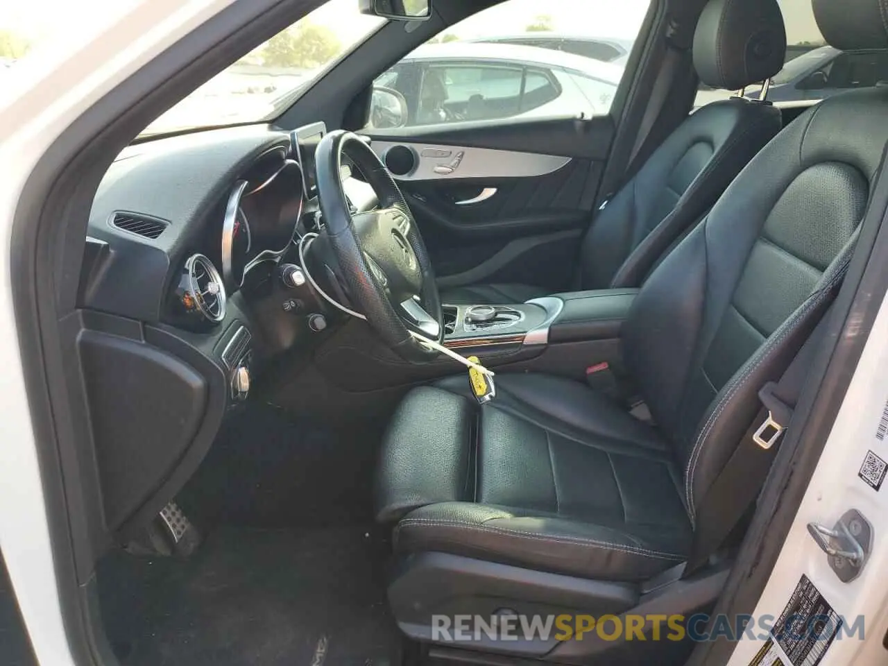 7 fotografías del automóvil dañado WDC0G4KB4KV126668 MERCEDES-BENZ GLC-CLASS 2019