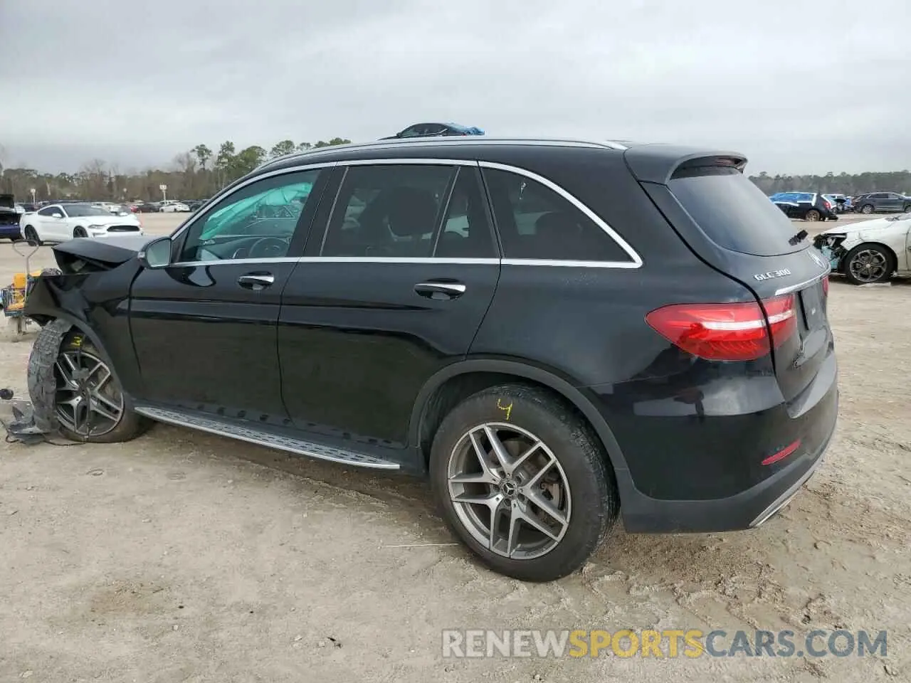 2 fotografías del automóvil dañado WDC0G4KB4KV197322 MERCEDES-BENZ GLC-CLASS 2019