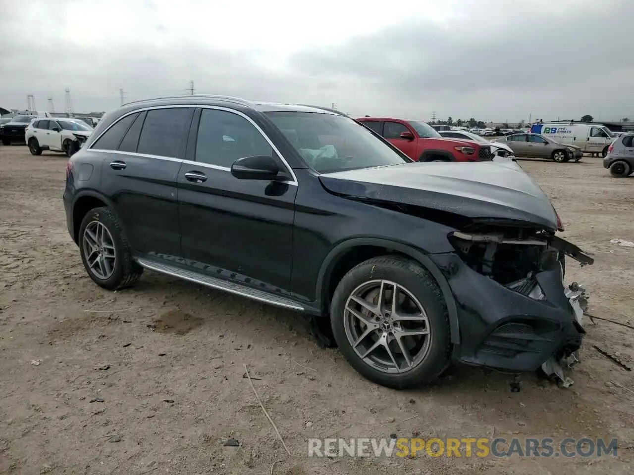4 fotografías del automóvil dañado WDC0G4KB4KV197322 MERCEDES-BENZ GLC-CLASS 2019