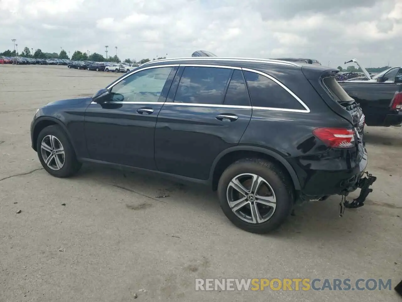 2 fotografías del automóvil dañado WDC0G4KB6KF665528 MERCEDES-BENZ GLC-CLASS 2019