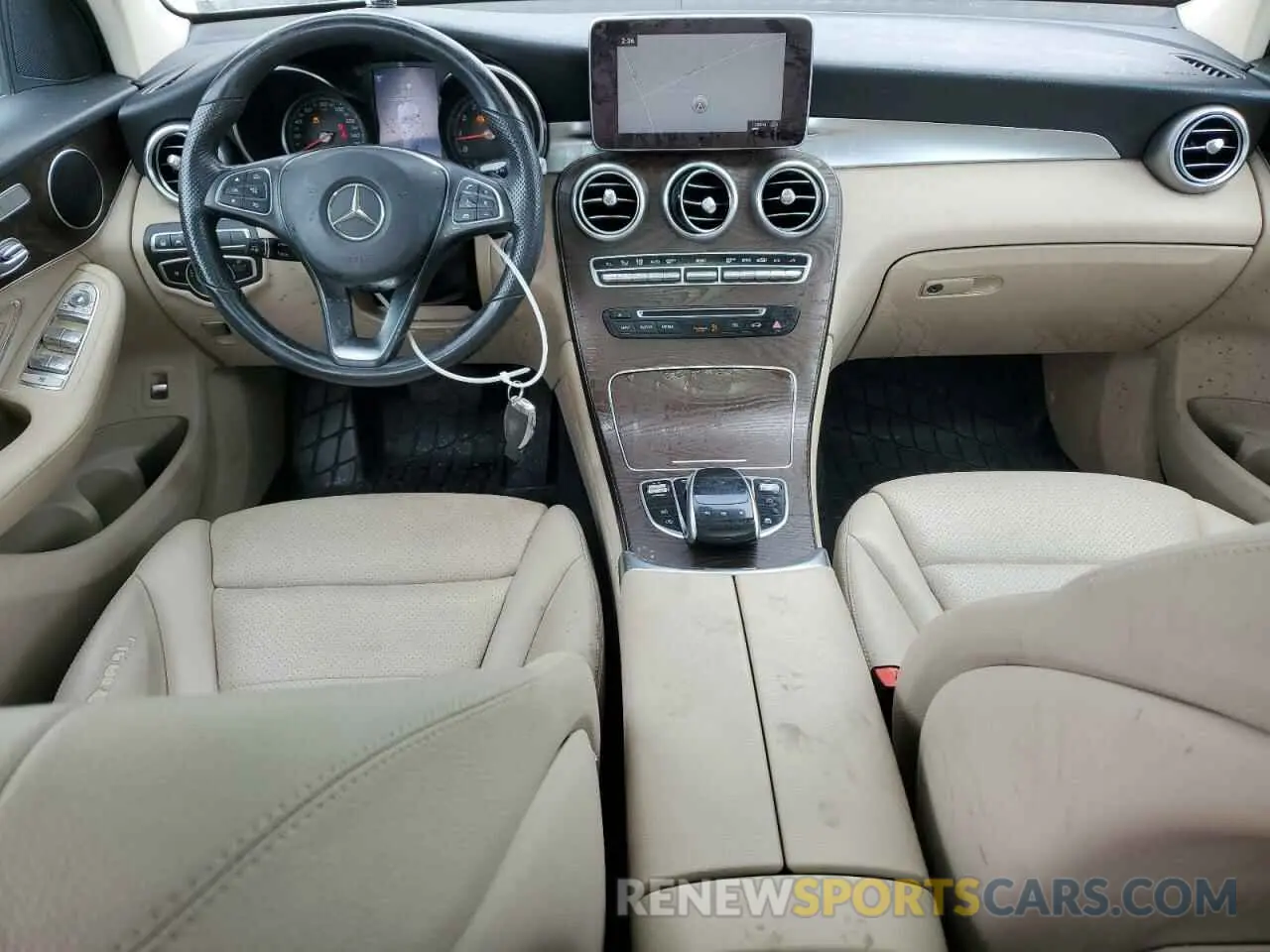 8 fotografías del automóvil dañado WDC0G4KB6KF665528 MERCEDES-BENZ GLC-CLASS 2019