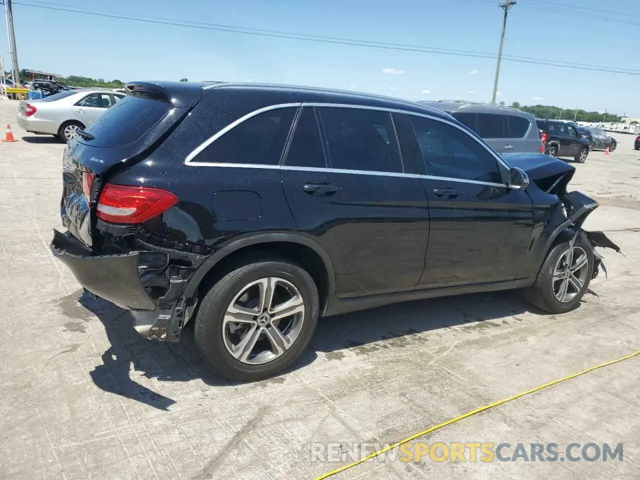 3 fotografías del automóvil dañado WDC0G4KB8KV157650 MERCEDES-BENZ GLC-CLASS 2019