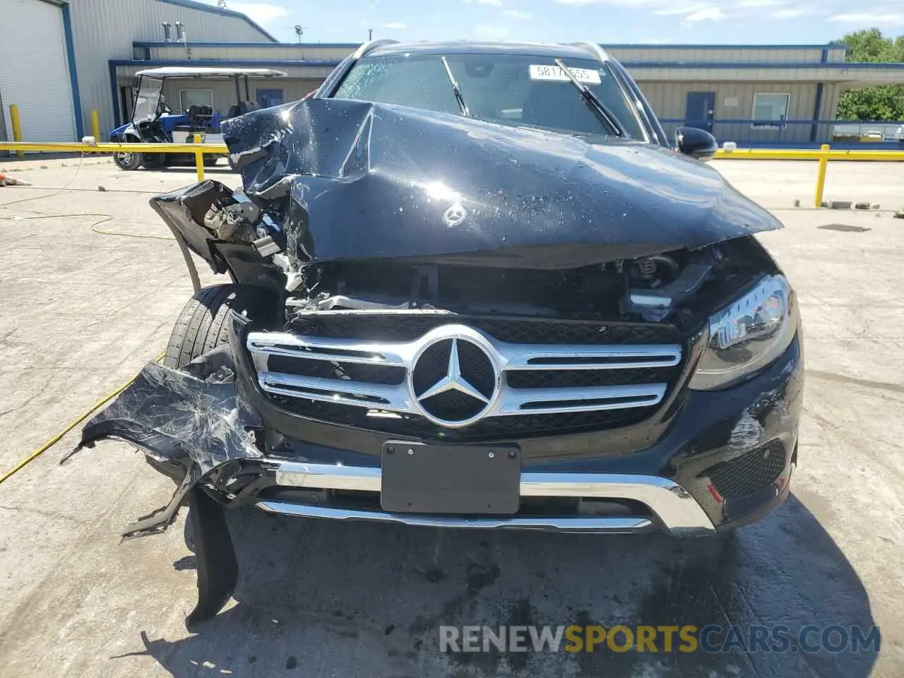 5 fotografías del automóvil dañado WDC0G4KB8KV157650 MERCEDES-BENZ GLC-CLASS 2019