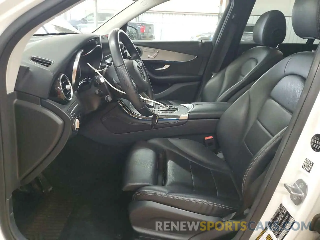 7 fotografías del automóvil dañado WDC0G4KB8KV165859 MERCEDES-BENZ GLC-CLASS 2019