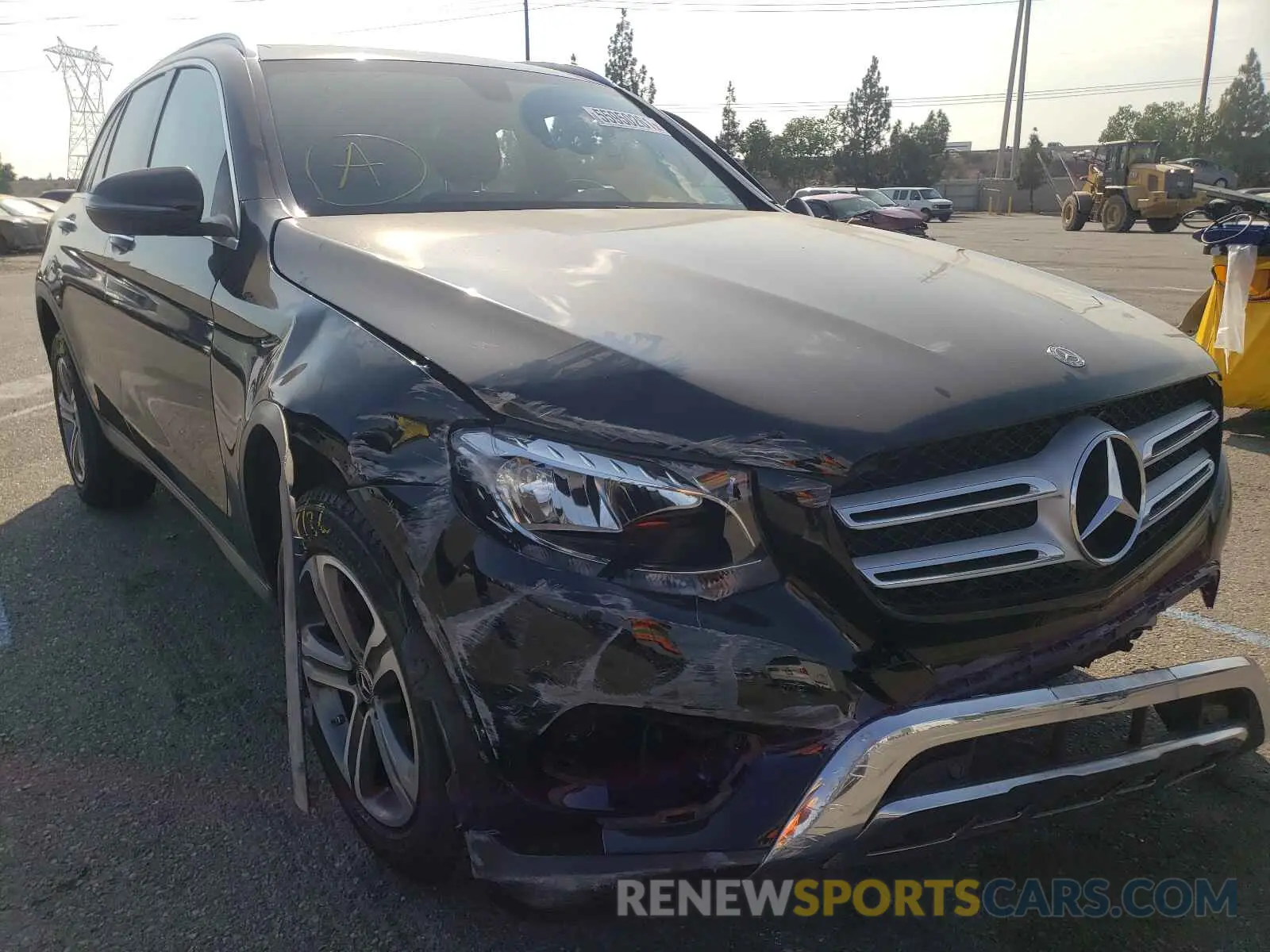 1 fotografías del automóvil dañado WDC0G4KB9KV136080 MERCEDES-BENZ GLC-CLASS 2019