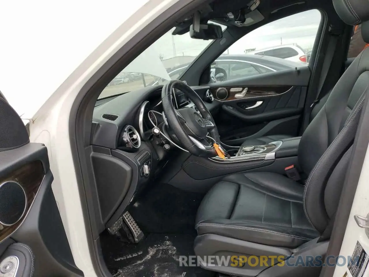 7 fotografías del automóvil dañado WDC0G4KB9KV140307 MERCEDES-BENZ GLC-CLASS 2019