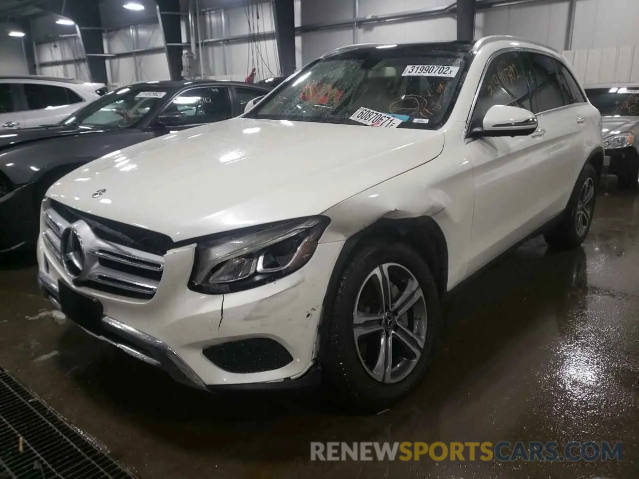 2 fotografías del automóvil dañado WDC0G4KB9KV189801 MERCEDES-BENZ GLC-CLASS 2019