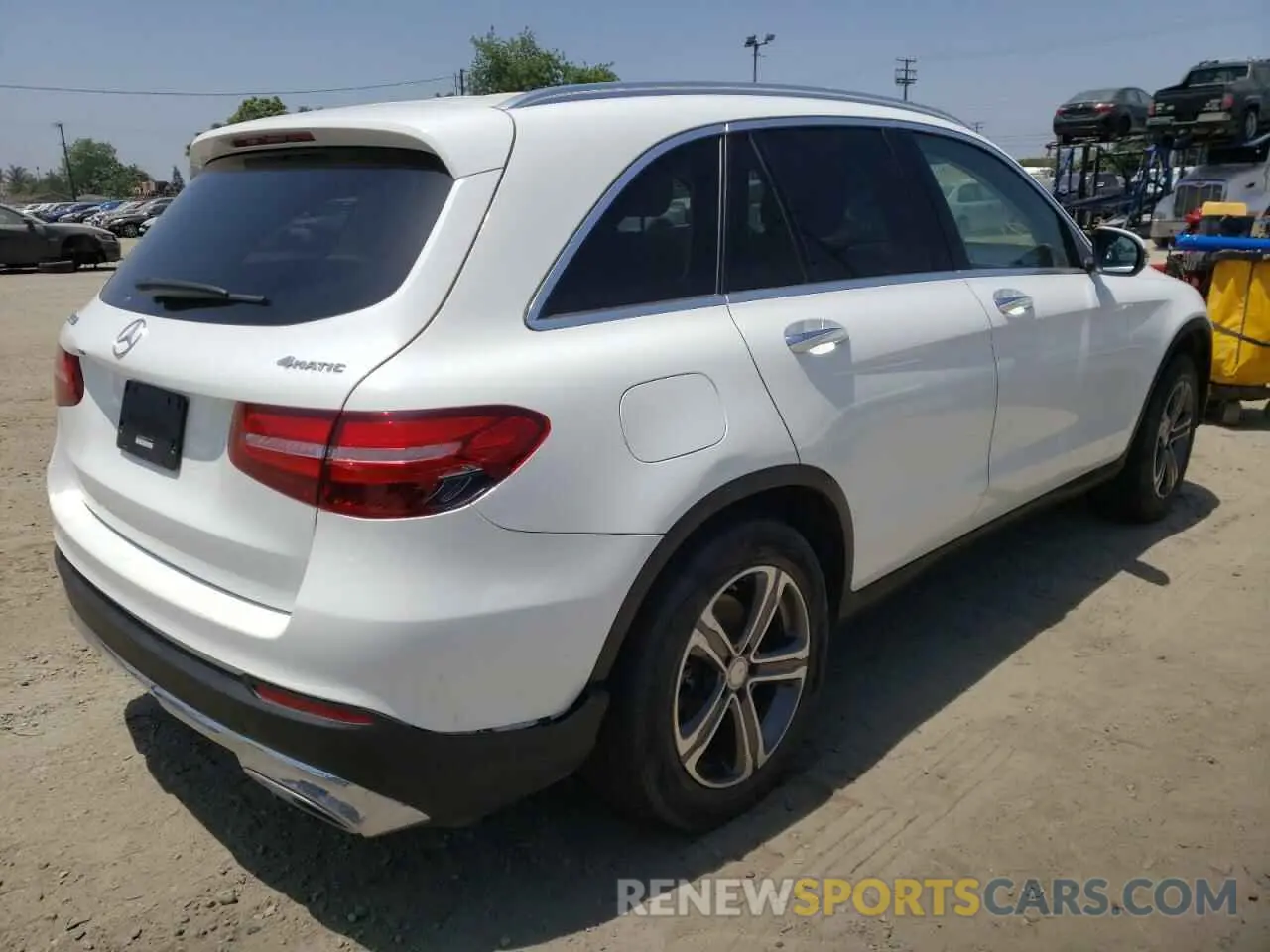 4 fotografías del automóvil dañado WDC0G4KBXKF572821 MERCEDES-BENZ GLC-CLASS 2019