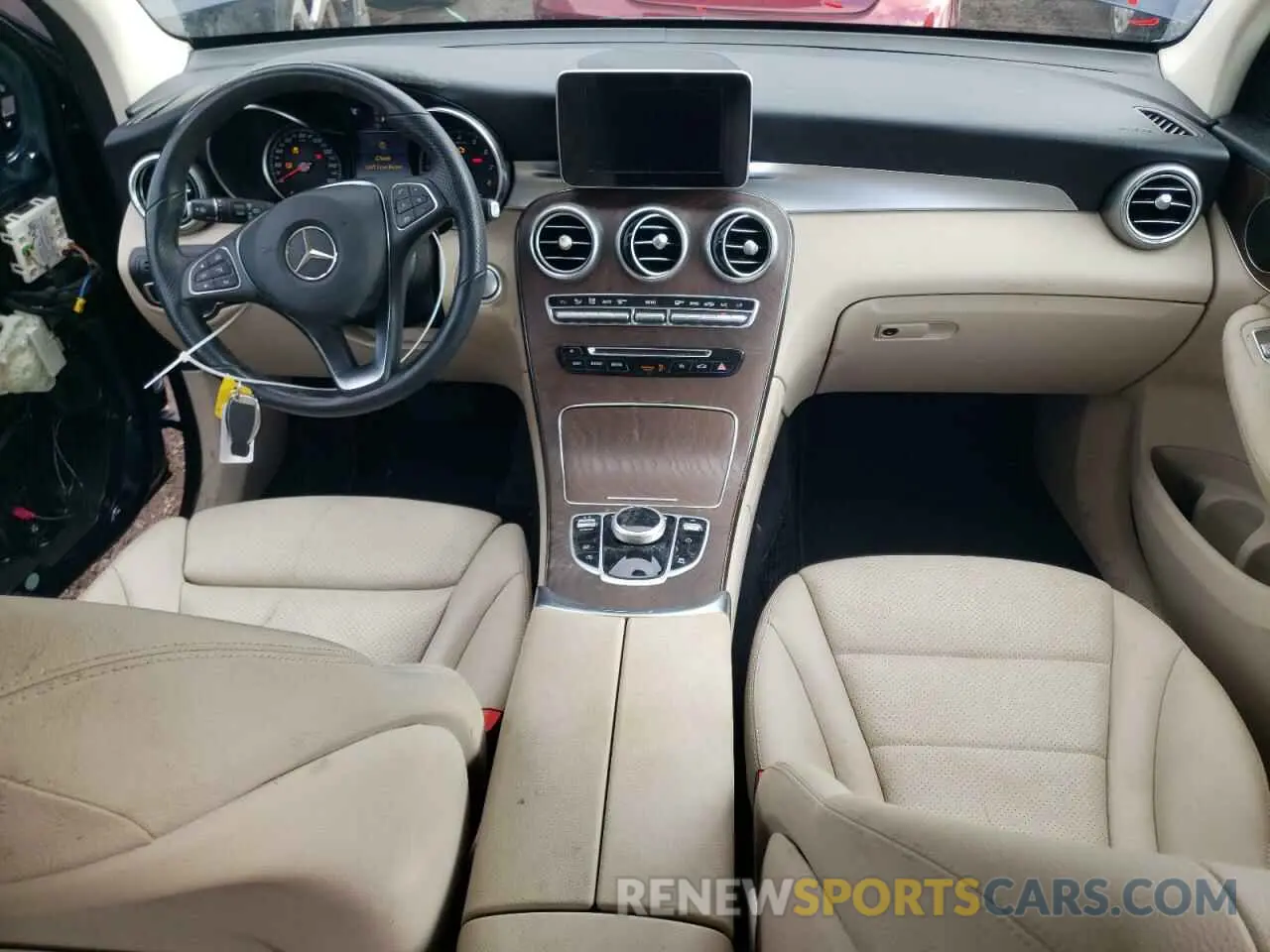8 fotografías del automóvil dañado WDC0G4KBXKF662034 MERCEDES-BENZ GLC-CLASS 2019