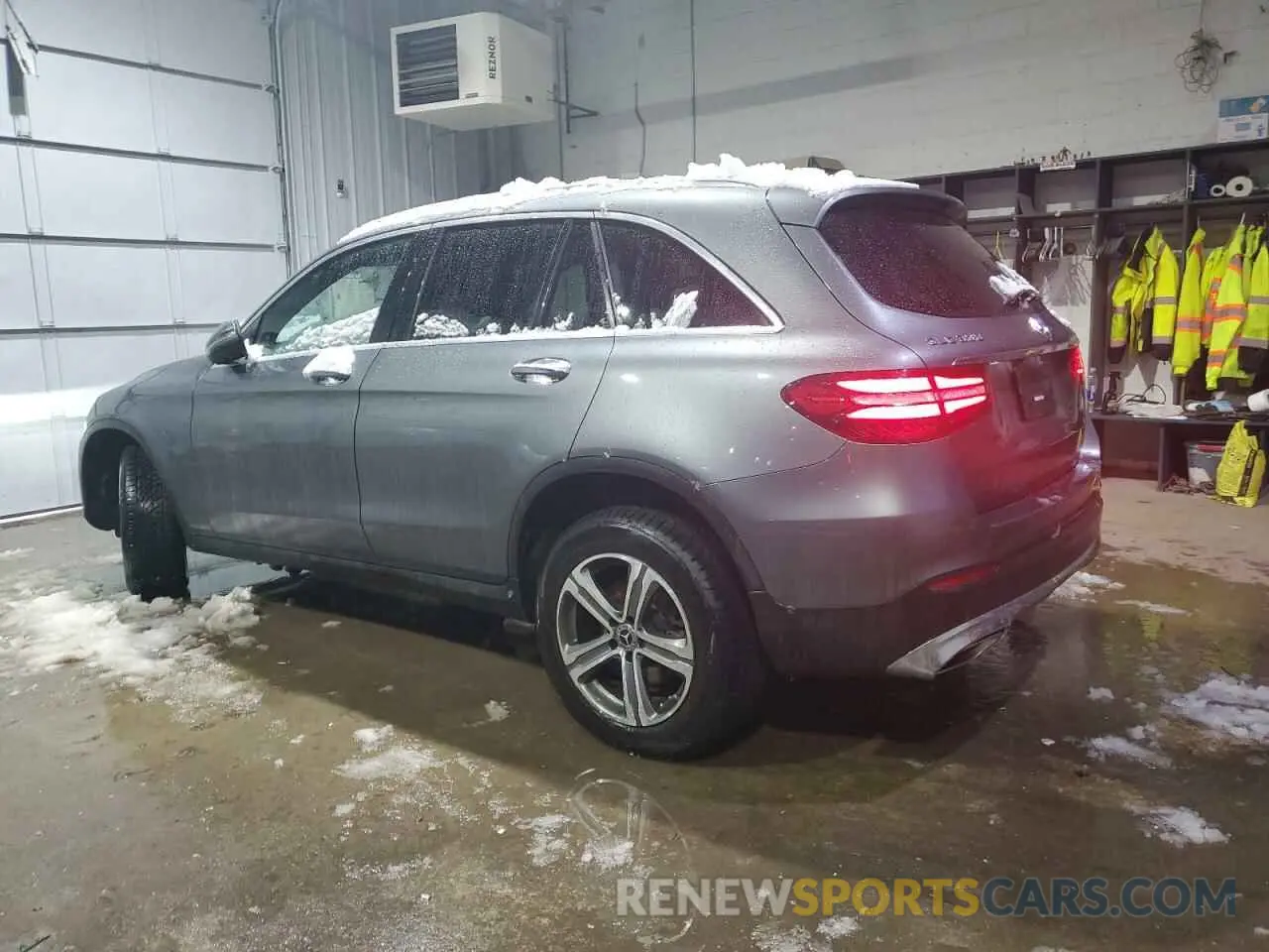 2 fotografías del automóvil dañado WDC0G4KBXKV151641 MERCEDES-BENZ GLC-CLASS 2019