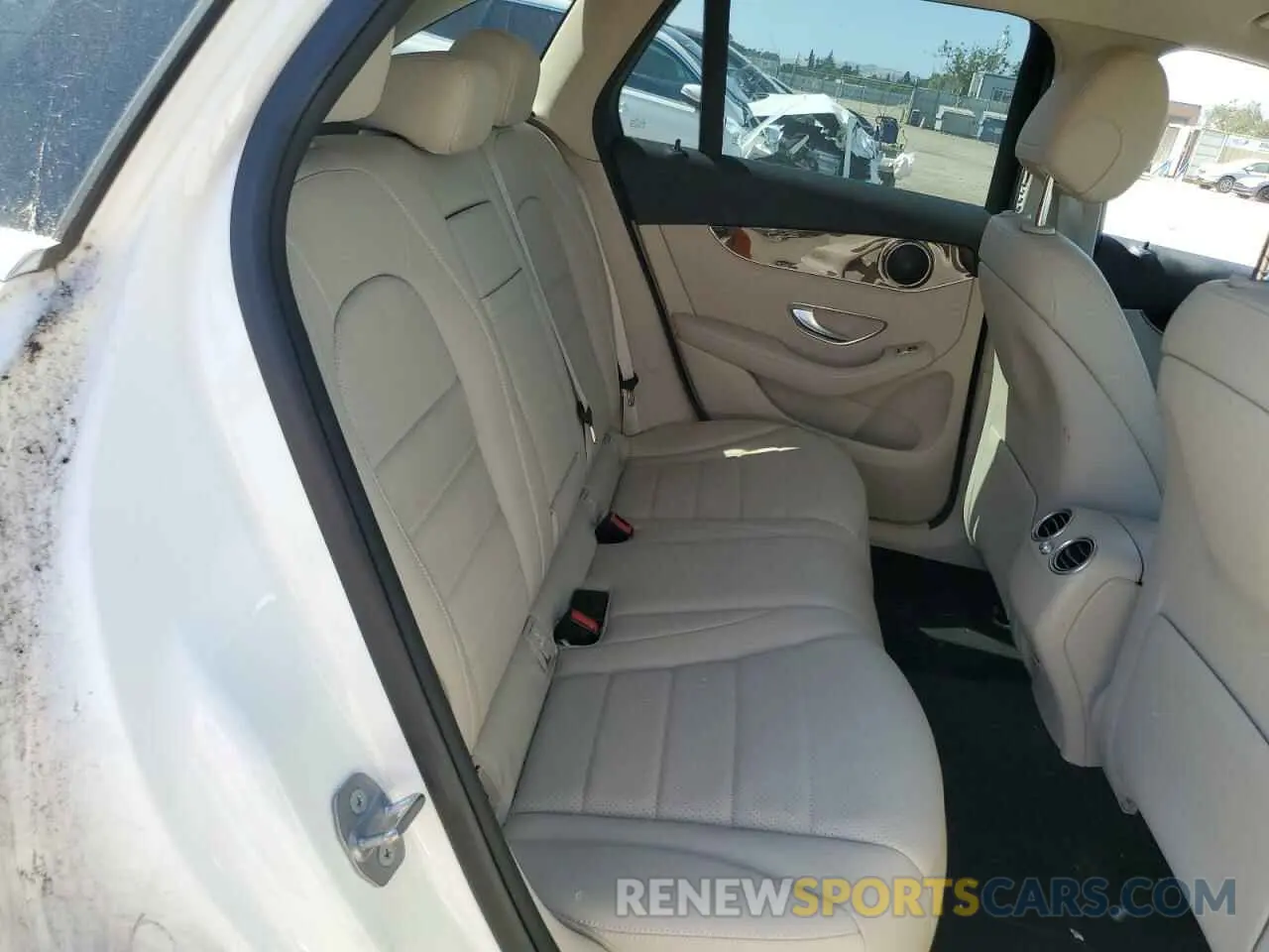 11 fotografías del automóvil dañado WDC0G5EB7KF562183 MERCEDES-BENZ GLC-CLASS 2019